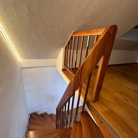 アパート Manfred